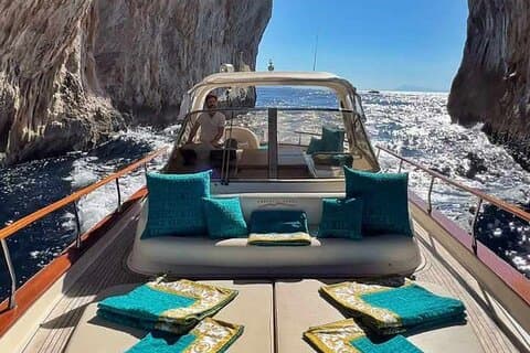 The Grand Capri Tour: An Exclusive Full-Day Private Immersion