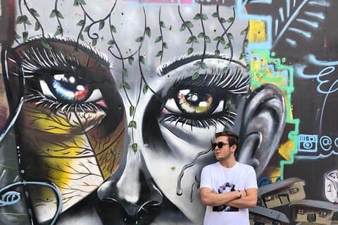 Erleben Sie die Kunst, Kultur und Geschichte von Medellin: Private umfassende Tour