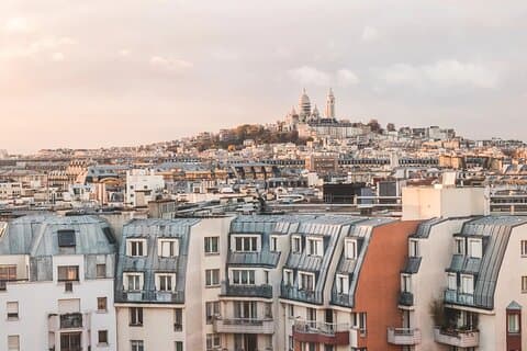 Heldags Paris City Tour inklusive Crazy Horse Show med Hotel Pick up and drop