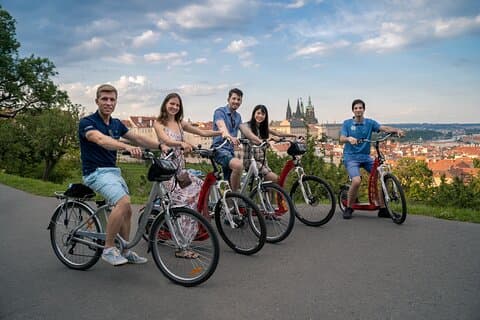Tour turístico de Praga en bicicleta eléctrica