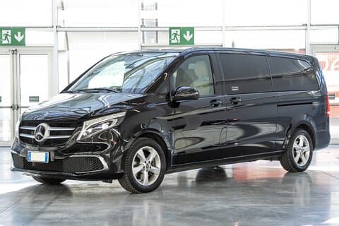 CO2-Offset Arrival transfer from Larnaca Airport to Nicosia City