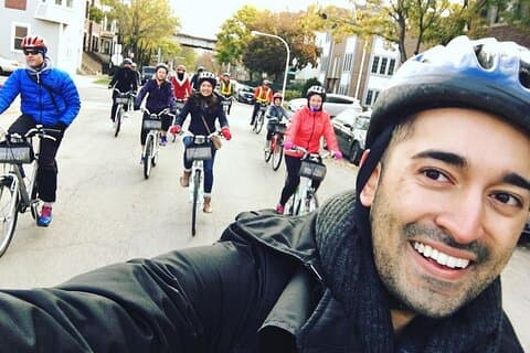 Tour en bicicleta por los barrios frente al lago de Chicago