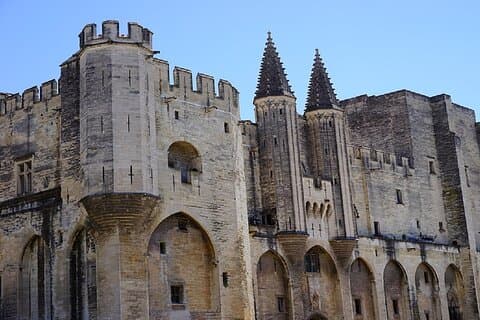 Avignon och Châteauneuf du Pape - 7hours