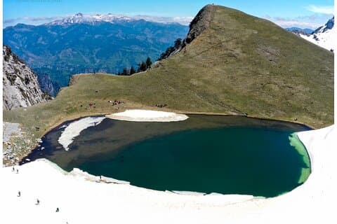 Hiking to Dragon lakes (2 days)