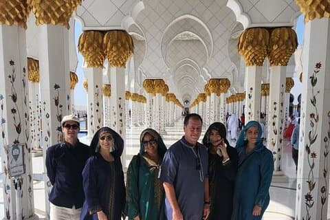De Abu Dhabi: excursão privada de meio dia a Abu-Dhabi com motorista profissional