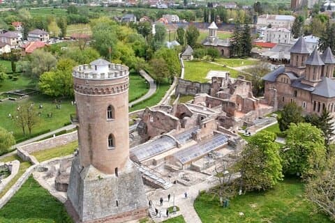 Vlad o Castelo Impaler em Targoviste, Vinícola e Dracula' Tomb