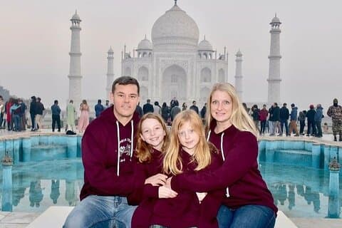 Heldags privat guidet Taj Mahal-tur fra Delhi med bil