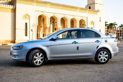 Privater Luxor Transfer : Luxor Station zum Hotel mit lokalem Fahrer