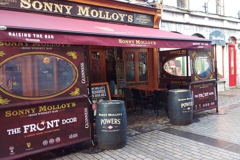 Il leggendario tour a piedi di Galway
