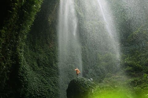 2 Days - Mount Bromo Ultimate, Madakaripura falls +Accomodation
