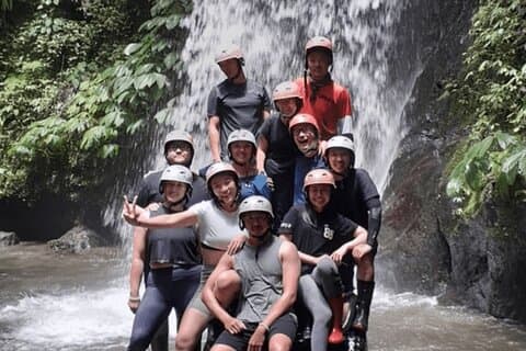 ATV Single Ubud med tunnel og vandfald spor
