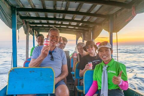 Drijvend dorp Sunset Boat Vespa Tour / Tuk Tuk Beschikbaar