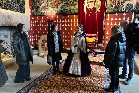 Stirling Castle, Highlands und stehende Steine erleben.