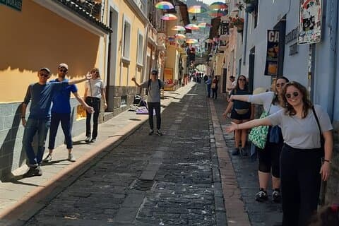 Tour a piedi esperienziale nel centro storico di Quito