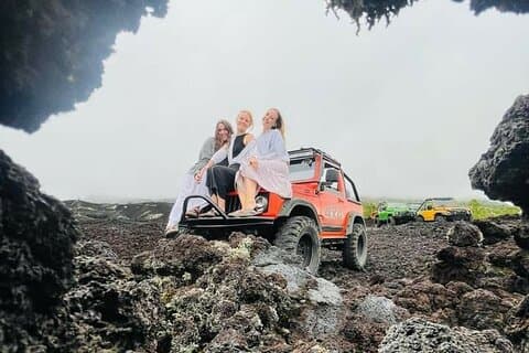 Mount Batur Sunrise Jeep med naturlig varme kilder og svart lava