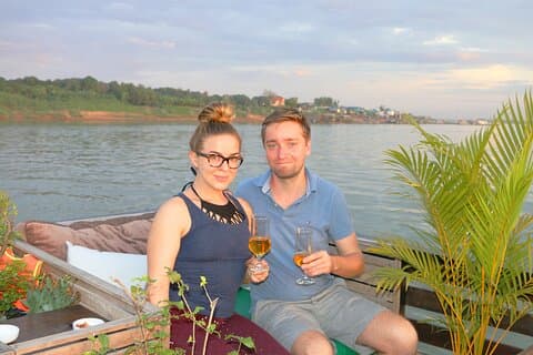 Sightseeting Day Cruise with English Speaking Guide and free flow drinks