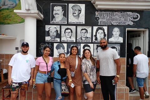 Medellin: Pablo Escobar og Commune 13 privat tur