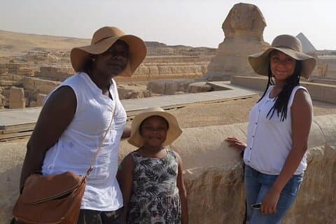 Excursion à Hurghada : Grand Musée et Pyramides avec vol