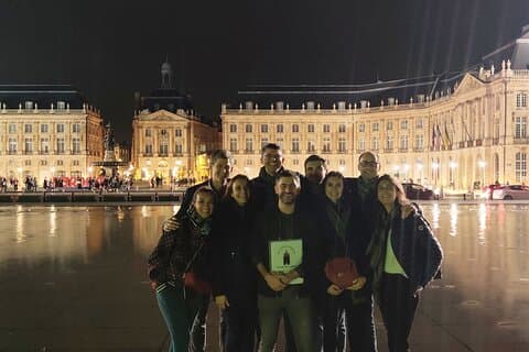 Exclusive ! Discover Vibrant Bordeaux at Night :Night Tour!