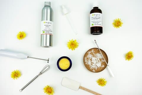 Laboratorio cosmetico - crema viso su misura