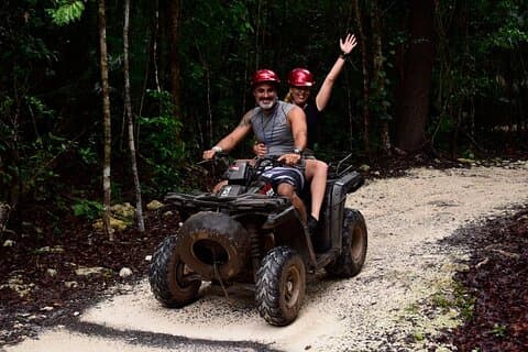 Enastående ridtur med ATV, Ziplines och Cenote