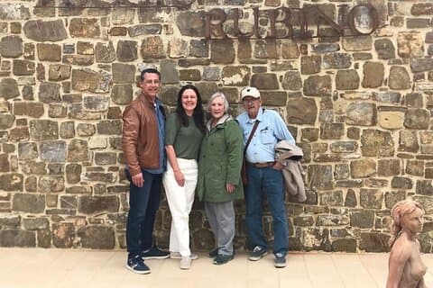 Tour de día completo en automóvil en Montalcino y el país de Brunello