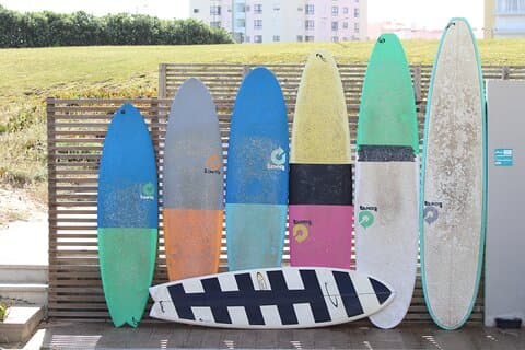 5-Stunden-Verleih von Surfausrüstung, empfohlen von Profis in Peniche