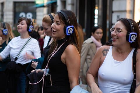 Hoteller i nærheden af London Boogie Shoes Silent Disco Christmas Tour