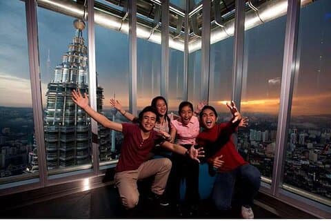Petronas Twin Tower Skybridge View & Dining Experience Tour med lokal värd