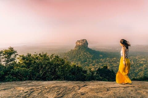 Pidurangala Tagestour von Negombo