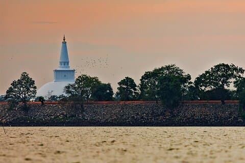 Anuradhapura en Aukana All-inclusive dagtour vanuit Polonnaruwa
