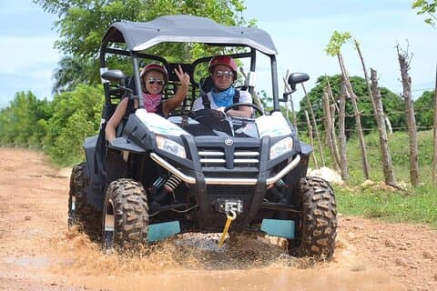 Guidet tur i Polaris ved Macao Beach, Taino Cave og Typical House
