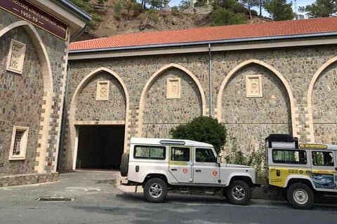 Safari guiado de día completo en Troodos con recogida