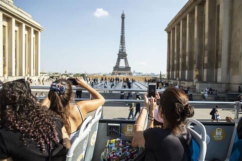 Autobus privato a ponte scoperto di Parigi con crociera e feritoia con ritiro