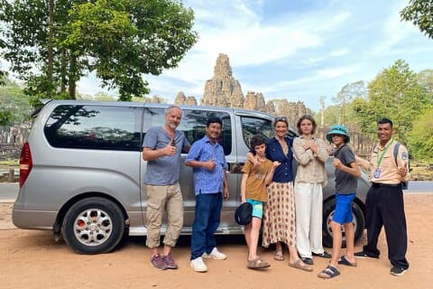 アンコールワット プノン クーレン国立公園を含む 2 日間のプライベート ツアー