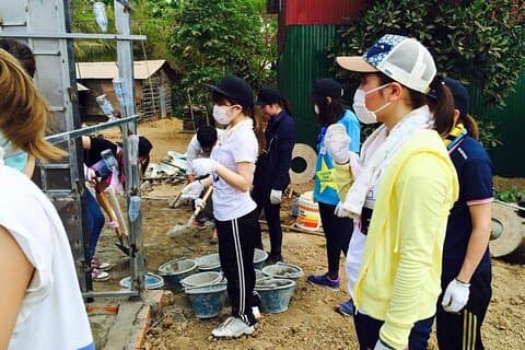 Volunteer project & Angkor ruins sightseeing
