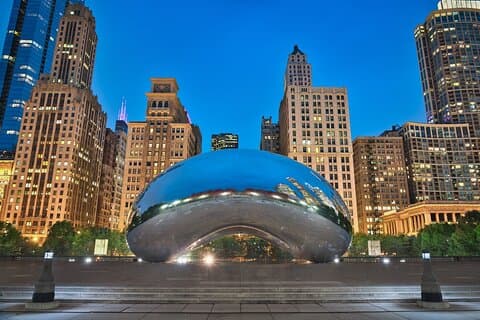 Paquete de recorrido con audio autoguiado por Chicago Riverwalk y Millennium Park