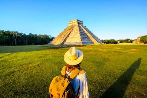 Chichen Itza & Valladolid & 2 Cenotes ab Cancun & Riviera Maya