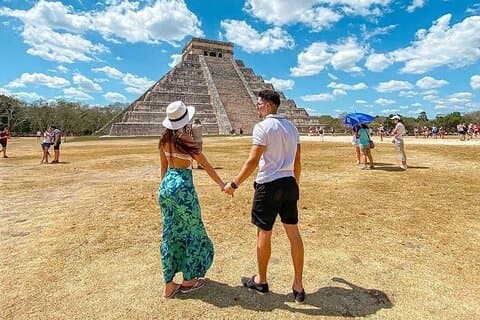 Riviera Maya Tour: Chichen Itza & Ik Kil + Hubiku Cenotes