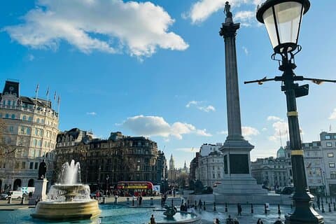 Private Tour of London with Tower of London & Churchill War Rooms