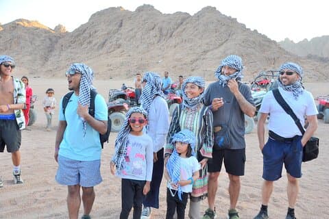 5-in-1-Safari-Quad, Kamel, Show, Abendessen und Sternenbeobachtung in Sharm