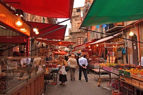 Discovering the street food of Palermo