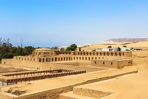 Tour delle piramidi Inka di Pachacamac, incluso il museo per piccoli gruppi