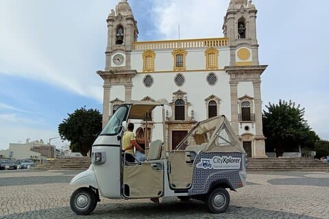 Tour Privado por Faro en TukTuk