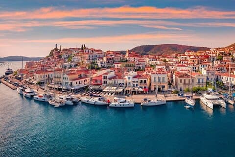 "Découvrir Poros d'Athènes : Une visite panoramique des îles"
