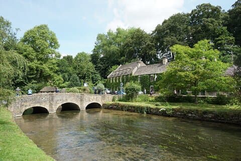 Die Cotswolds Guided Day Tour ab London