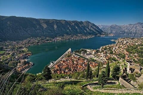 Mini tour privato del Montenegro a Njegusi, Cetinje, Budva e Cattaro