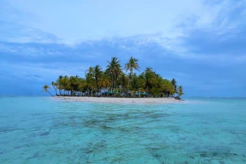 Private Half-Day Catamaran Cruise, Turks and Caicos Islands