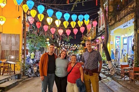 Excursão Privada Marble Mountains-Hoi An Old Town-Night Market-Boat