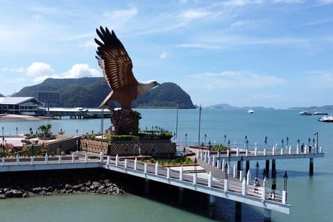 Kuala Lumpur International Airport naar Lumut Jetty Private Transfer
